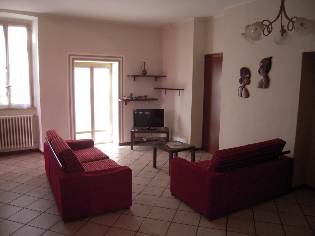 ברגמו B&B Smeraldo Airport חדר תמונה